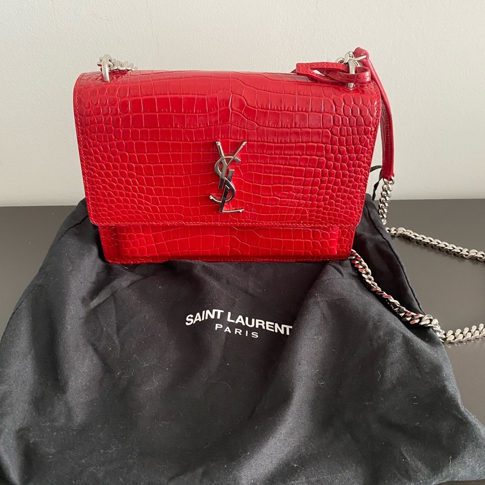 SAINT LAURENT YSL CROC EMBOSSED SUNSET CHAIN BAG